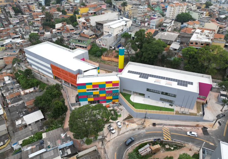 Barueri inaugura escola para atender crianças até 5 anos 