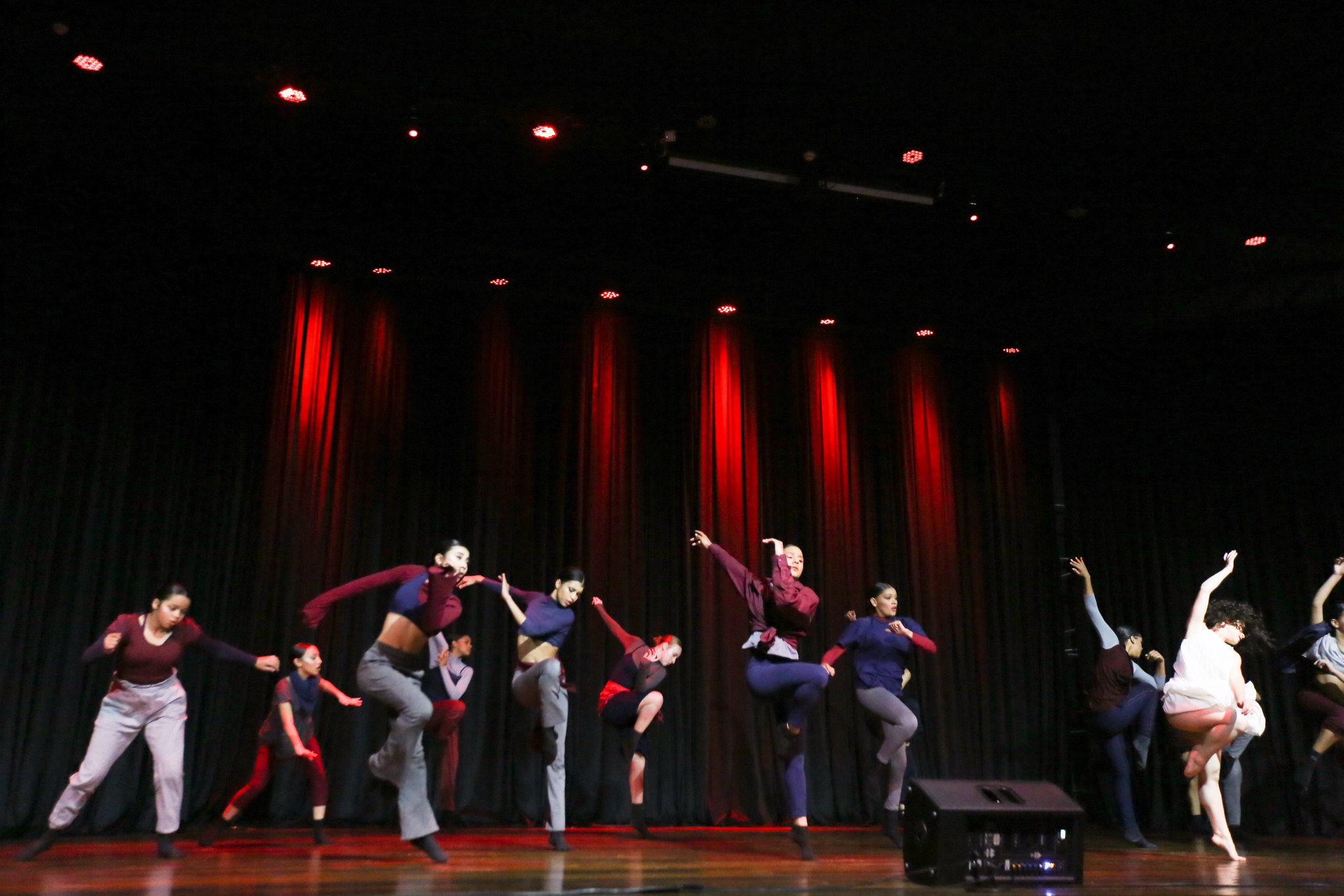 Itapevi fatura nove premiações no 14º CaconDance, em Poços de Caldas