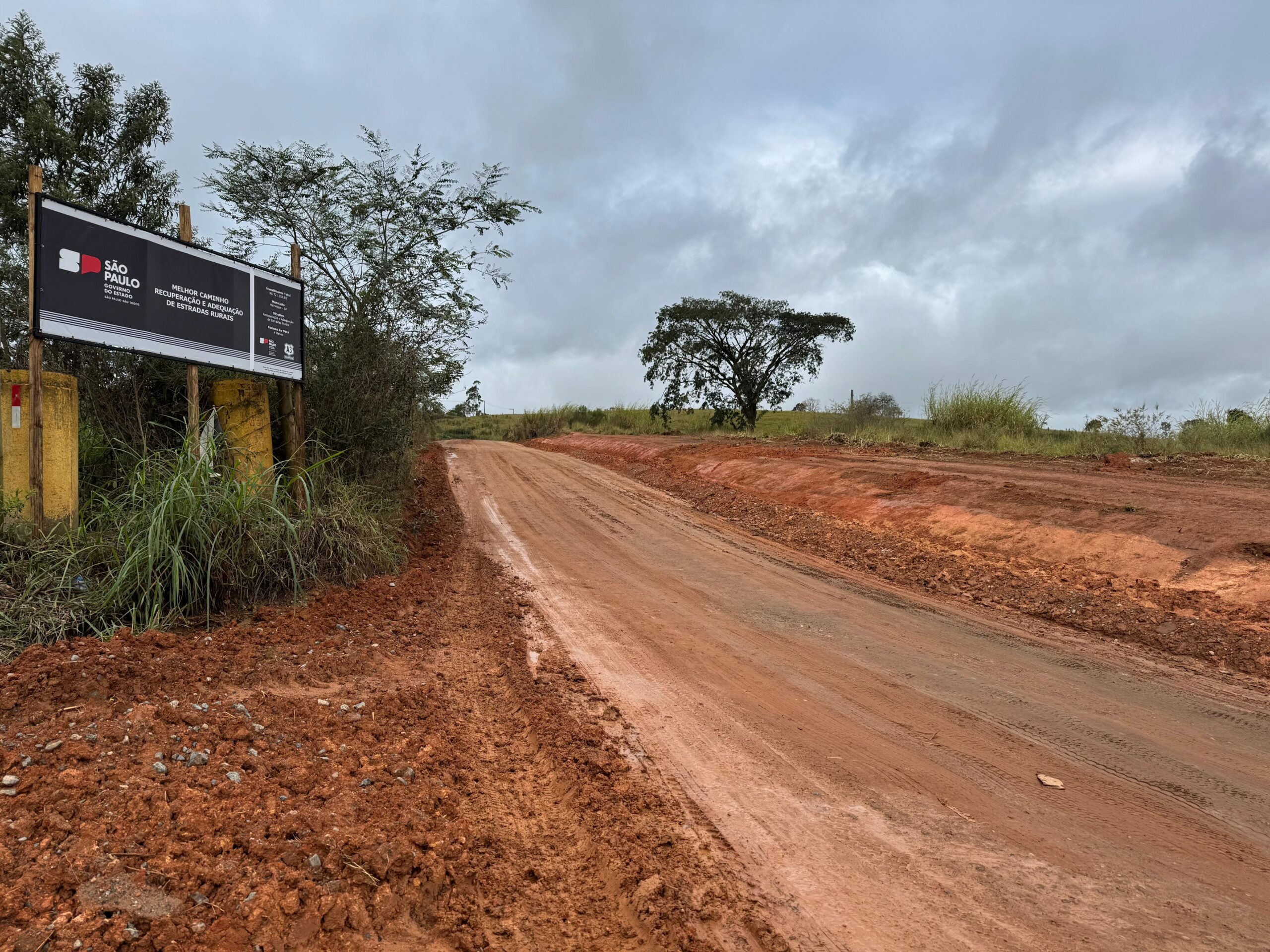 Programa Melhor Caminho beneficia Mairinque com a recuperação de duas estradas rurais