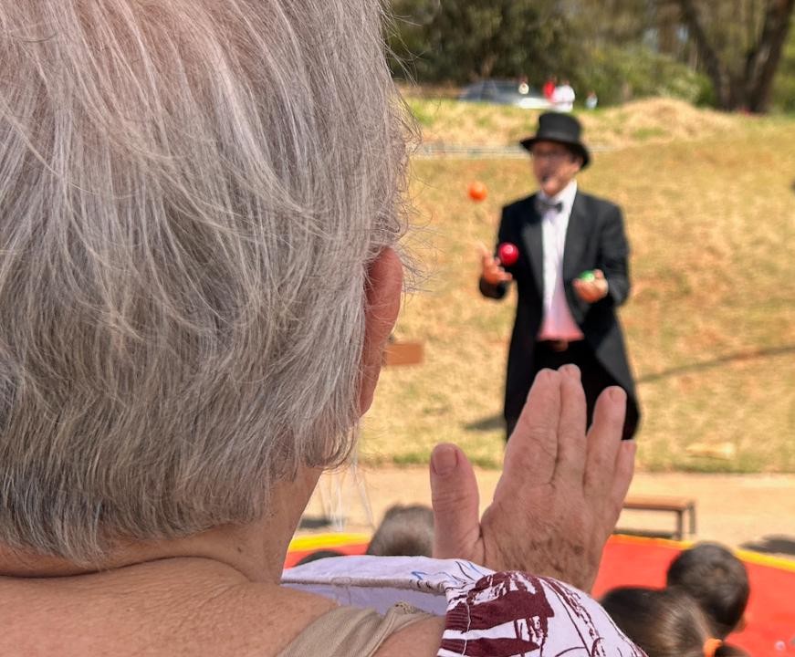 Festival Gargalhar leva circo gratuito aos bairros de Mairinque