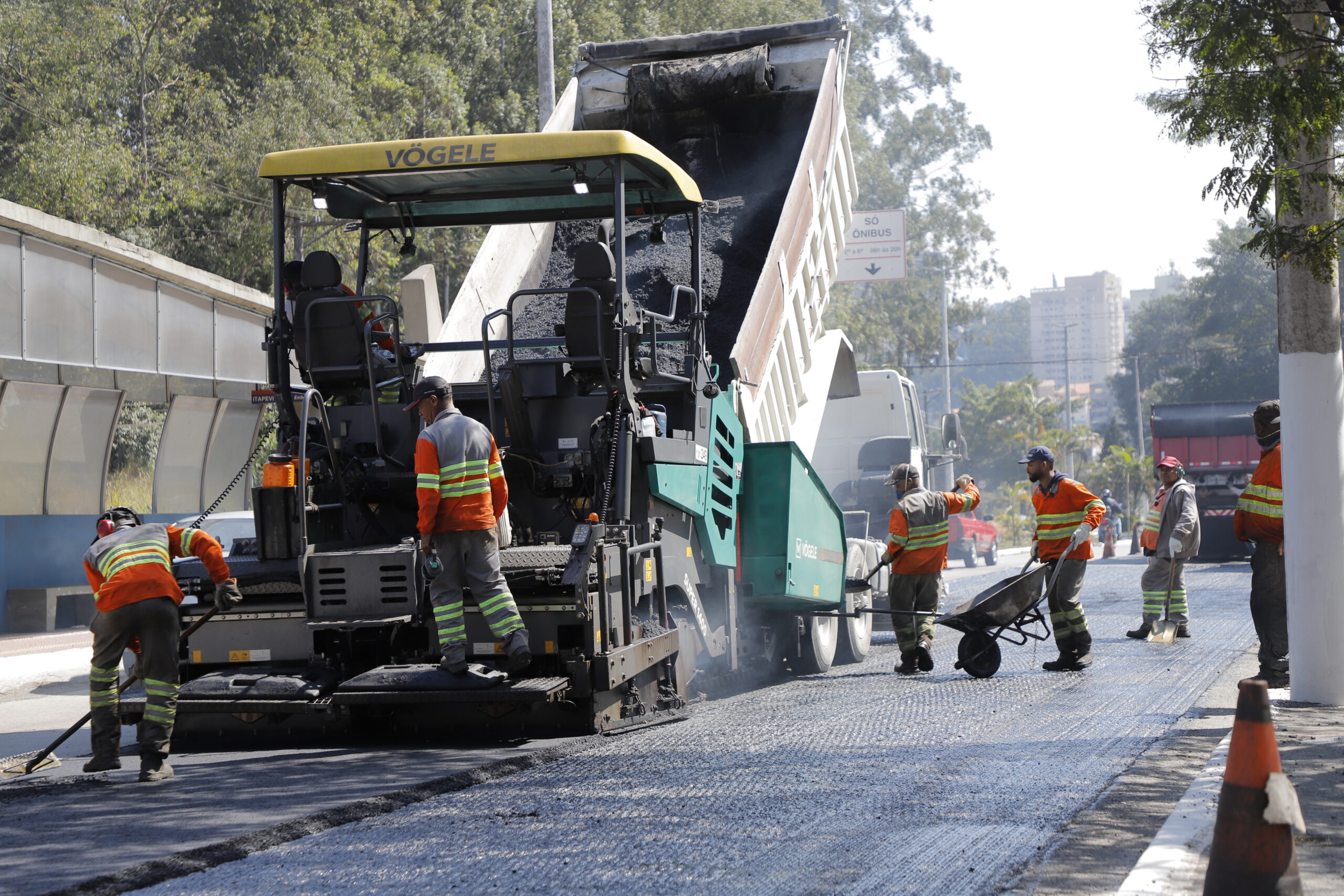 Barueri soma 30,5 km de vias recapeadas até setembro 