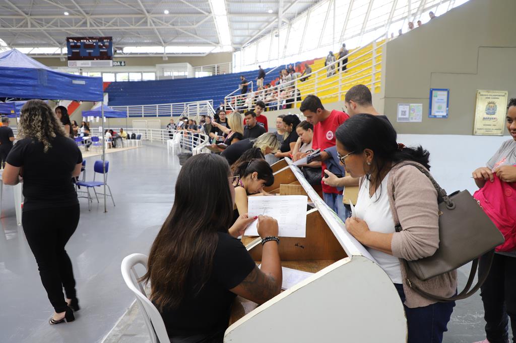 Feirão de Empregos oferece mais de 1.500 vagas em Barueri no dia 7 de abril