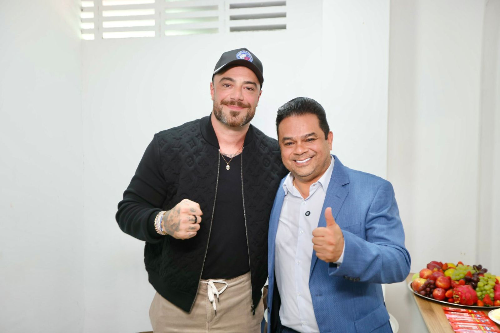 Prefeito Teco recebe o empresário e influencer Felipe Tito em Itapevi