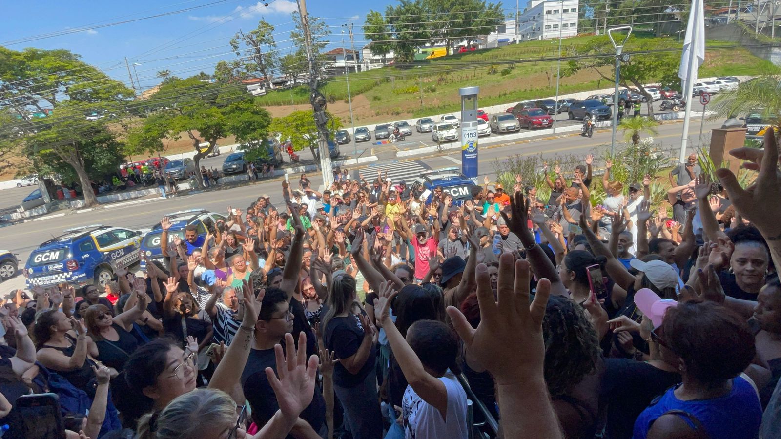 Mudança Previdenciária causa paralização de Servidores Públicos em Cotia