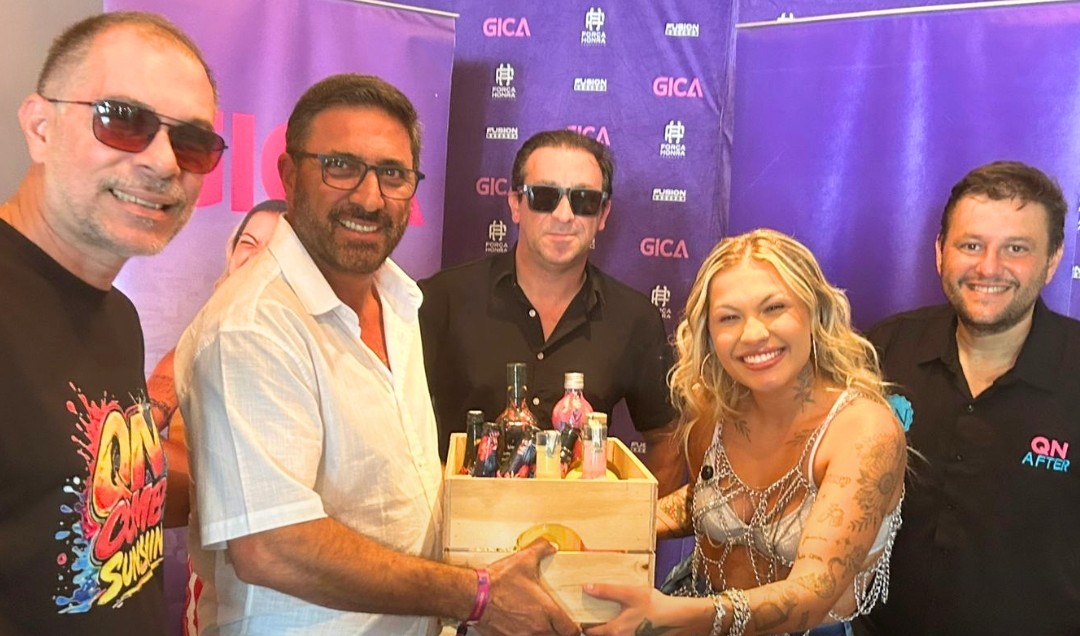 Empresa de São Roque marca presença na gravação do DVD da cantora Giga no RJ