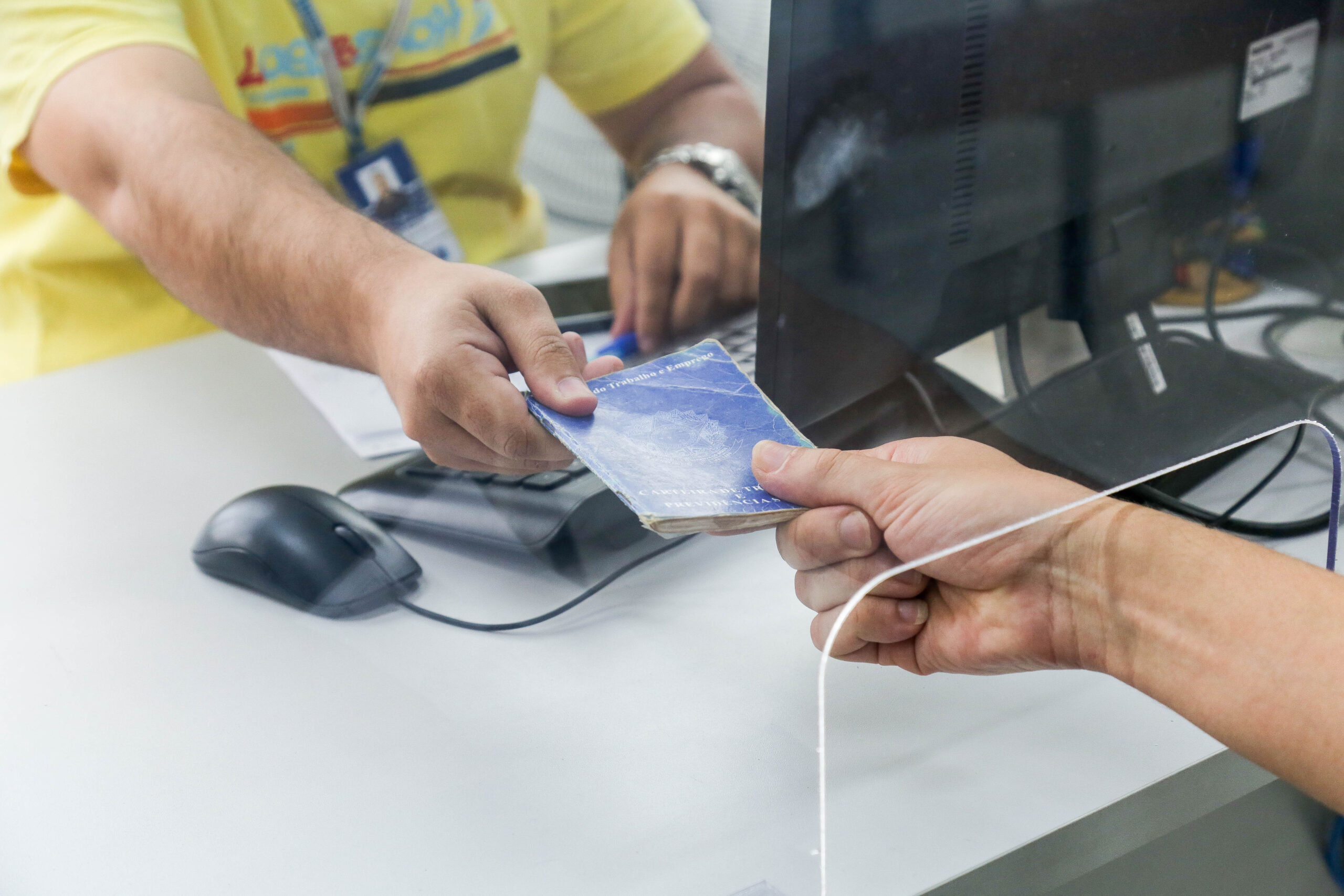 Itapevi oferece 1.925 vagas de emprego em diversas áreas na próxima semana