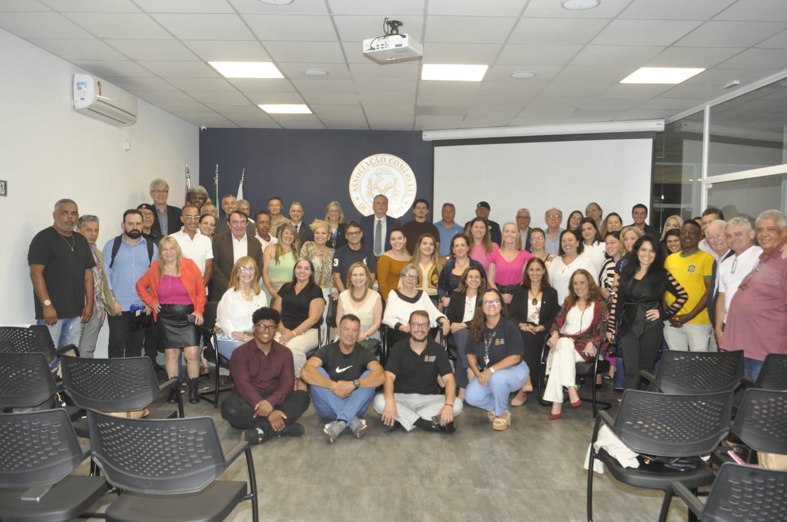 Evento em homenagem ao Dia do Jornalista reúne profissionais e fortalece conexões no setor da comunicação