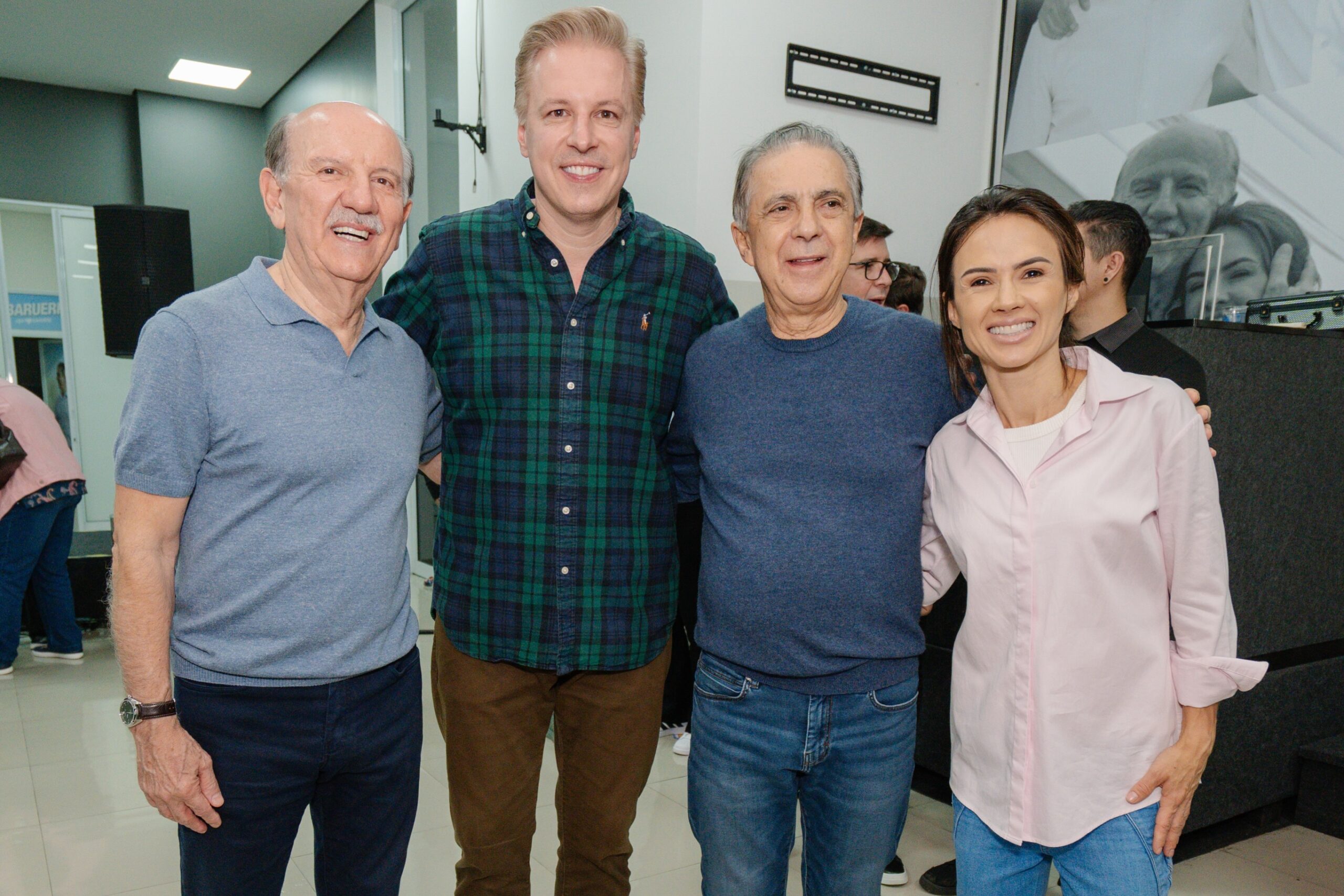 Prefeito Beto Piteri e lideranças da região se reúnem em encontro marcado por diálogo, união e fortalecimento político