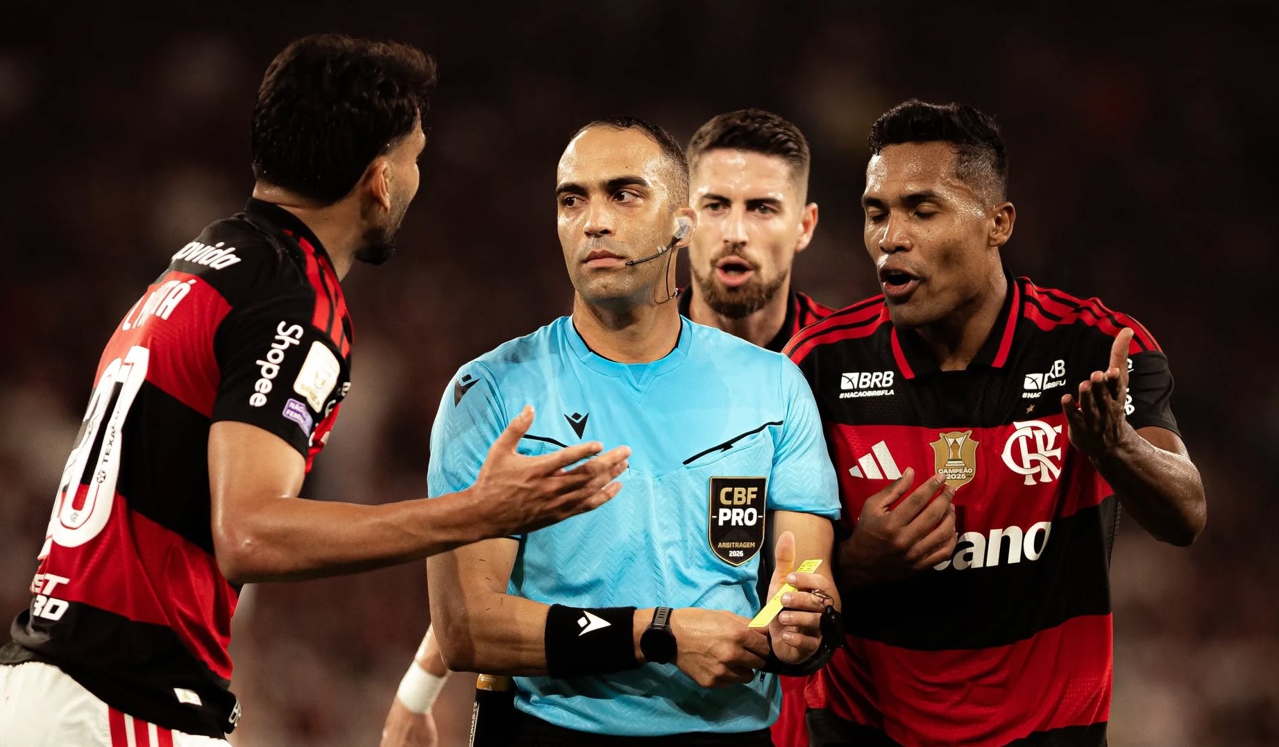 ÁRBITRO RELATA NA SÚMULA QUE FOI AMEAÇADO PELO FLAMENGO