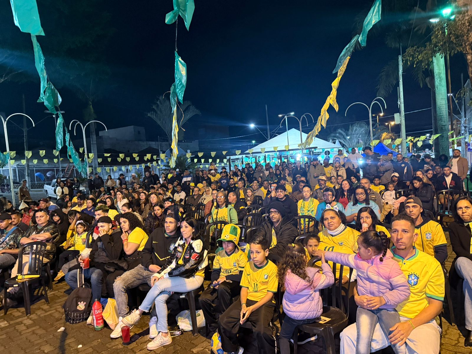 Arena Estação Mayrink reúne torcedores para acompanhar estreia da Seleção Brasileira na Copa do Mundo 2026
