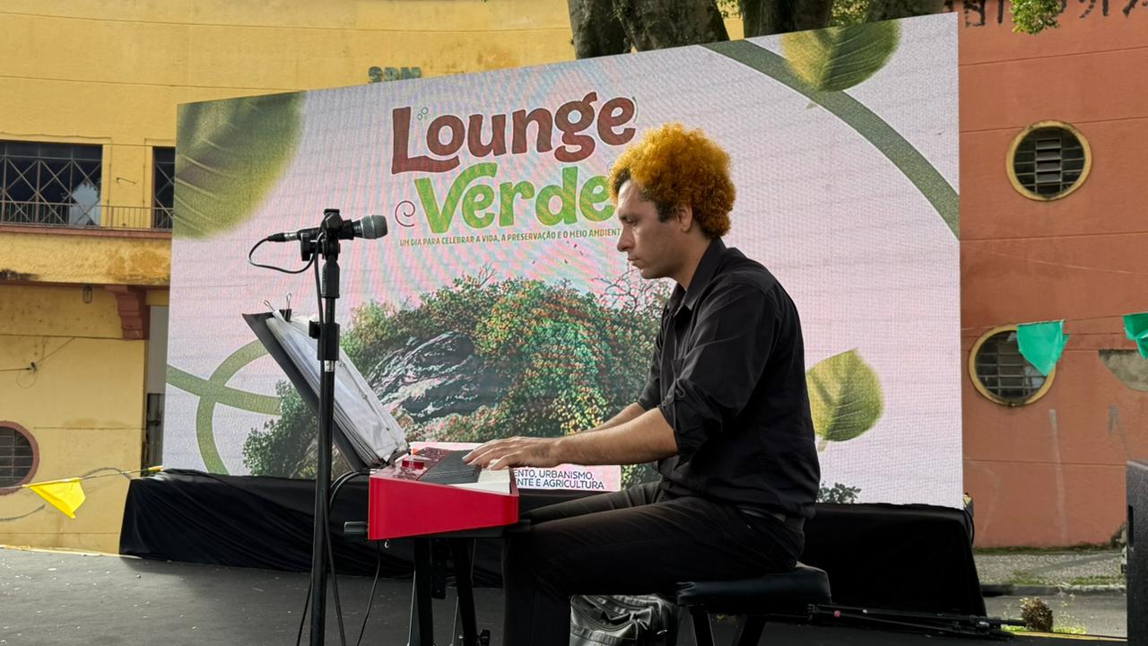 Lounge Verde reúne população em manhã de conscientização ambiental na Praça da Matriz