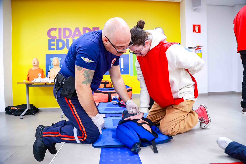 Itapevi capacita 300 profissionais em primeiros socorros