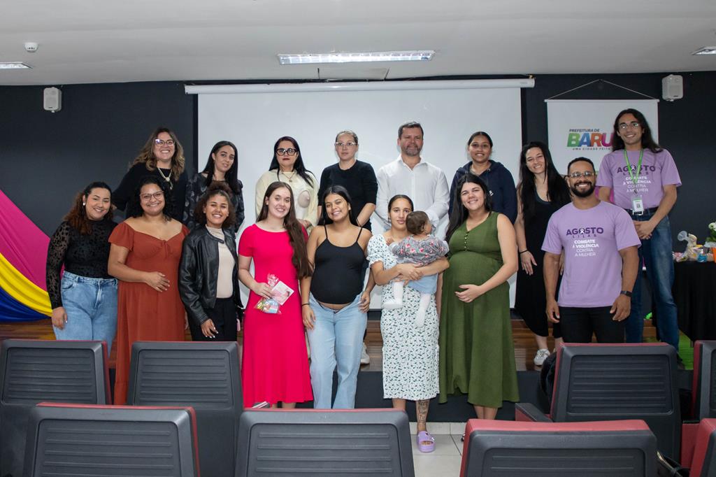 “Mãe, a Grande Viagem” inicia com orientações sobre amamentação e os primeiros cuidados com o bebê