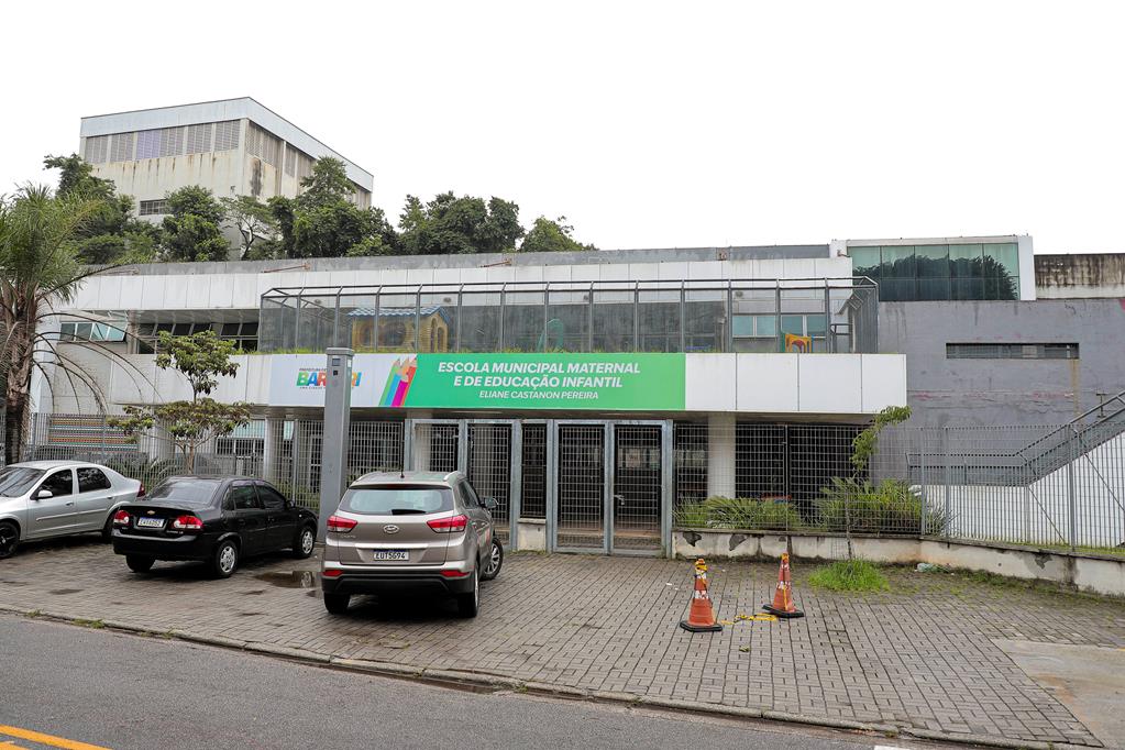 Reforma geral de escolas se estende à Chacaras Marco e a outros bairros