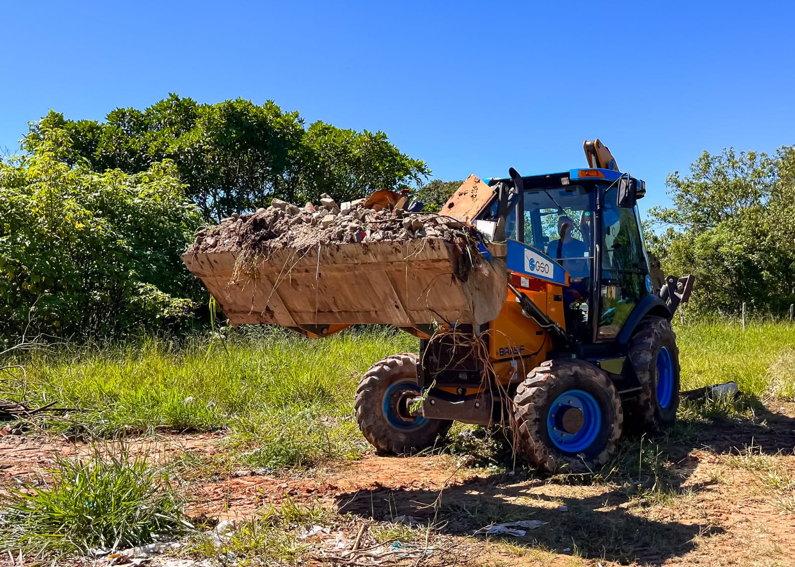 Prefeitura de Itapevi reforça obrigação de proprietários manterem terrenos limpos e alerta para multas previstas em lei