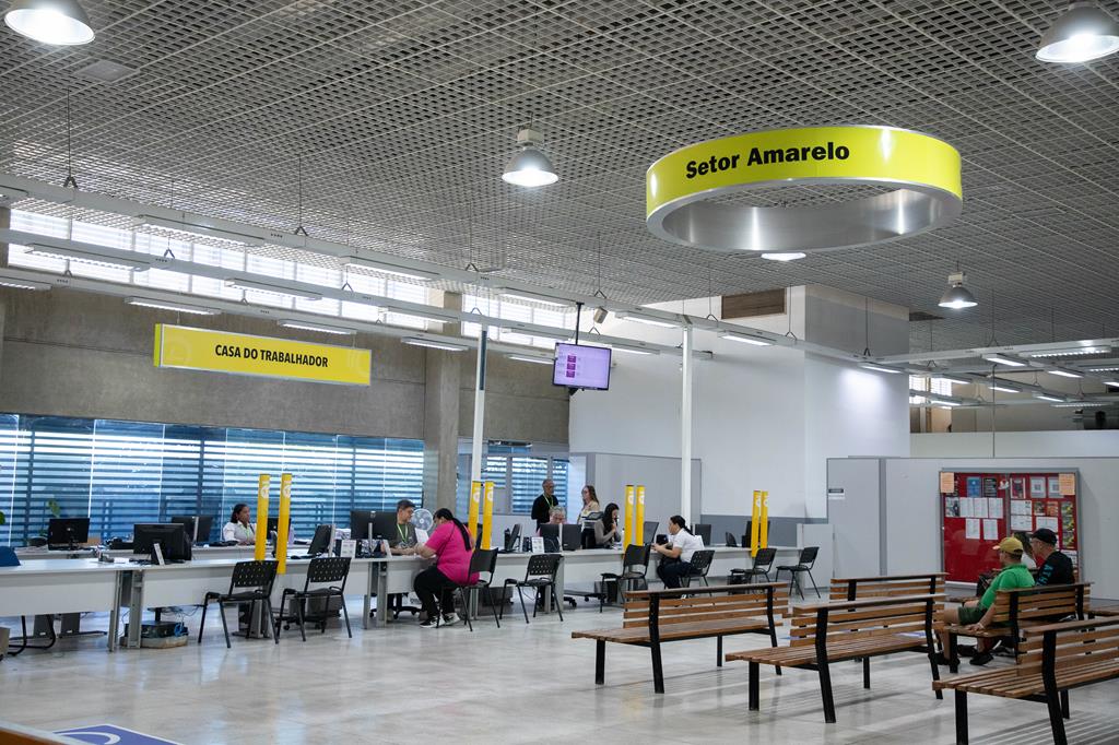 Casa do Trabalhador de Barueri oferece 33 oportunidades de emprego