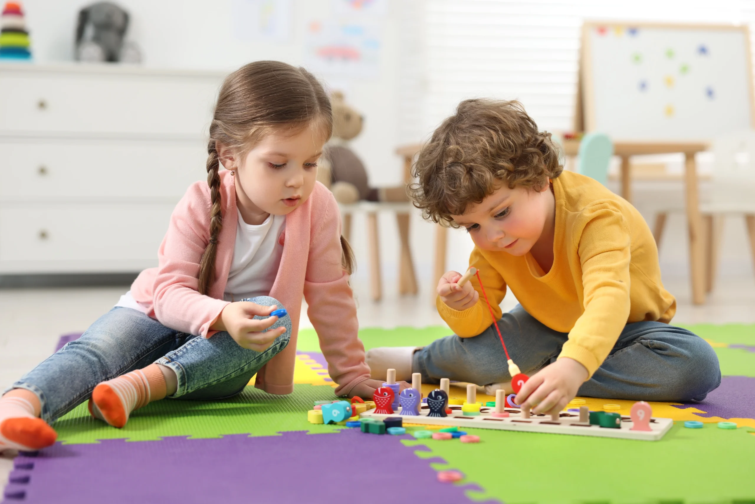 O Plenário aprovou, nesta quinta-feira (3/9), uma proposta que estabelece novas regras para a atuação de profissionais nas turmas de educação infantil em período integral.