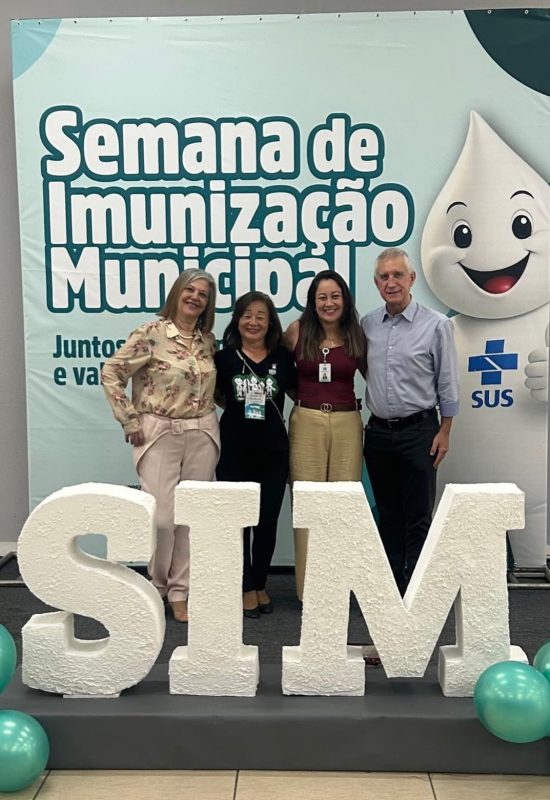 A Secretaria Municipal de Saúde de Vargem Grande Paulista marcou presença no Encontro de Imunização