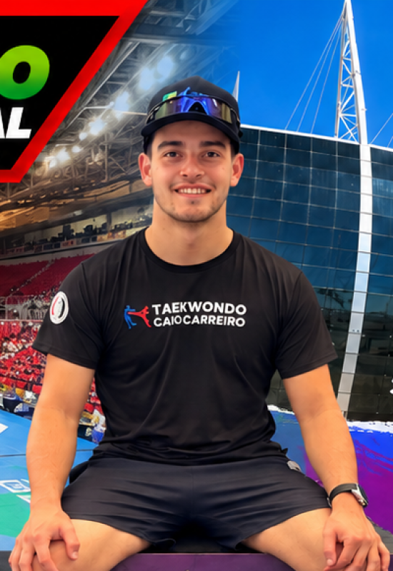 Atletas de Itapevi representam a cidade na Copa do Brasil de Taekwondo, em Fortaleza, sob o comando de Caio Carreiro