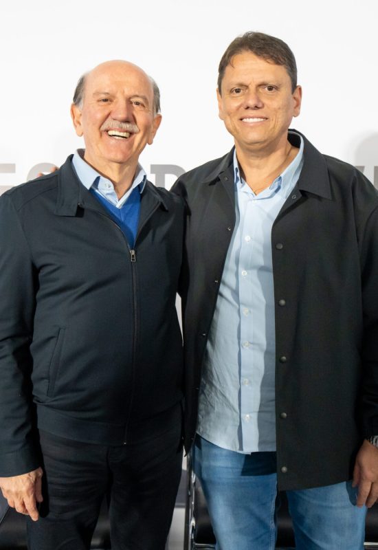 Em inauguração de obra com Governo do Estado em Barueri, prefeito Beto Piteri pede recursos para piscinão do Maria Helena