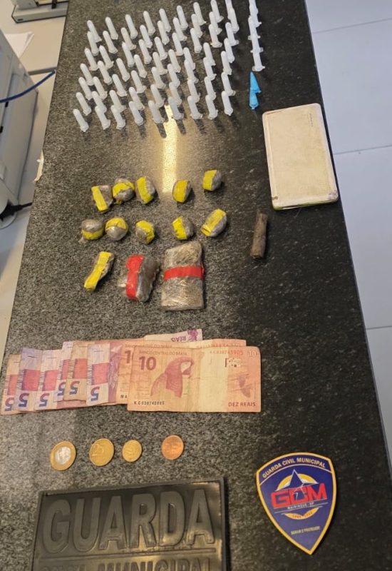 Guarda Civil Municipal apreende drogas durante patrulhamento no Jardim Flora