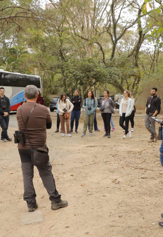 “Vem Passarinhar” atrai observadores de aves ao Parque Ecológico do Tietê, em Barueri 