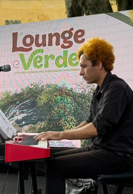 Lounge Verde reúne população em manhã de conscientização ambiental na Praça da Matriz